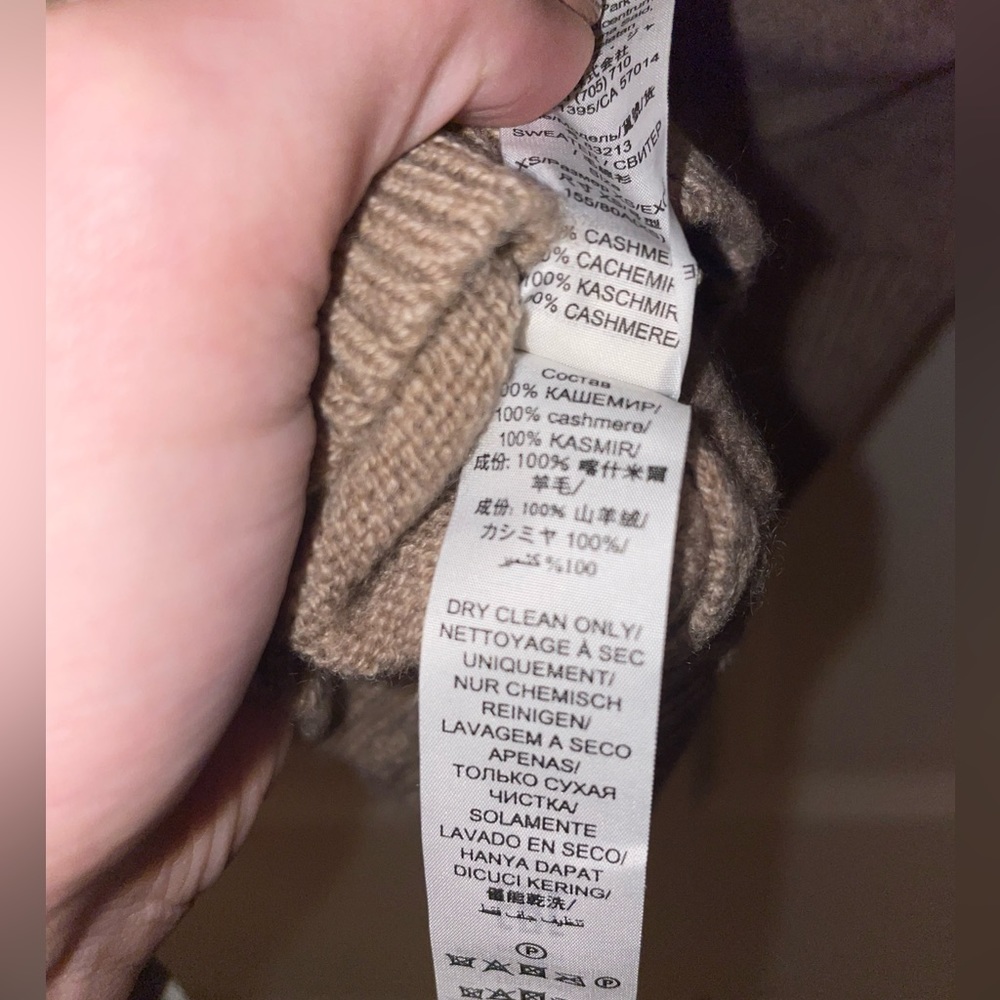 Tory Burch Cashmere Logo Sweater - Picture 4 of 7